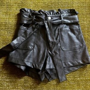 Black Shortie Extreme High Rise Faux Leather Shorts, Size Small